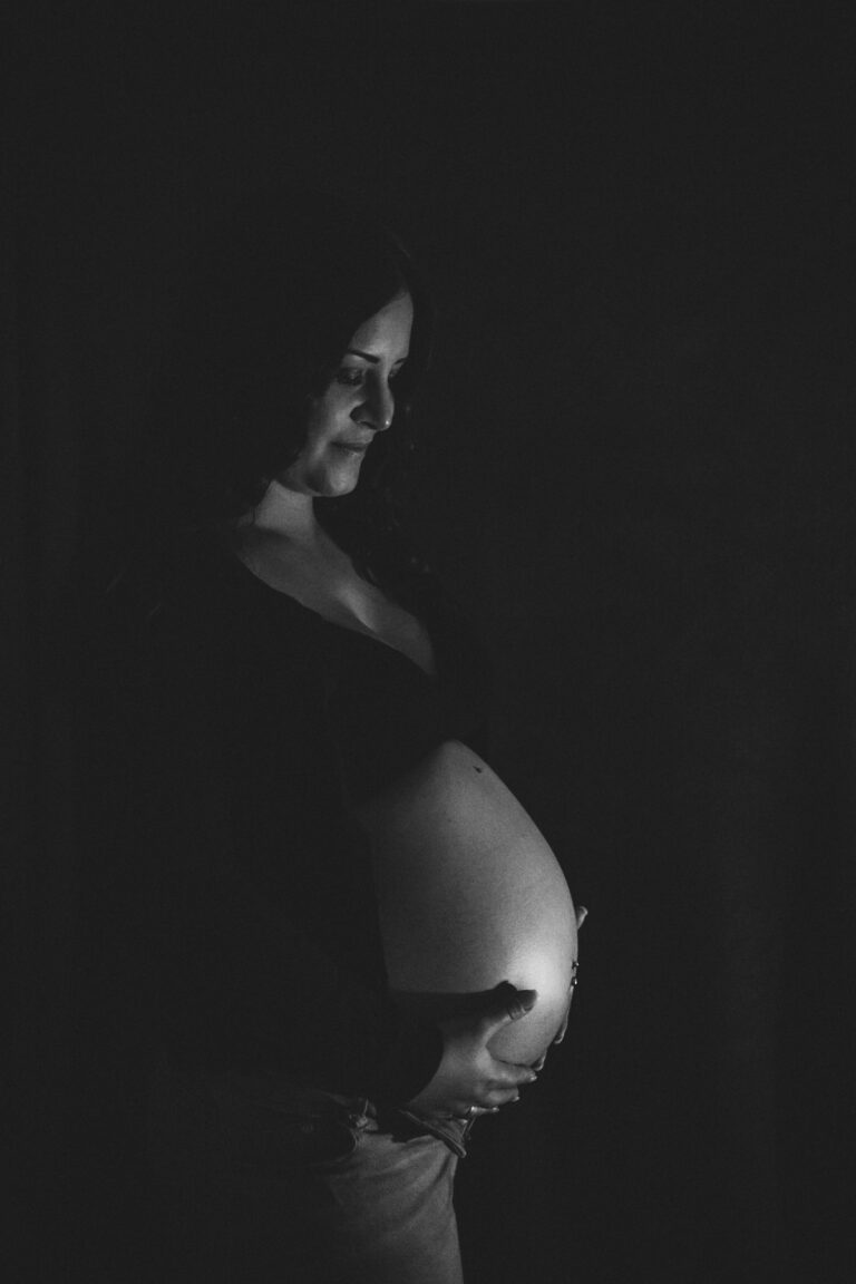 Verena Friedel Fotografie Babybauch Schwanger Schwangerschaftsbilder Babybauchbilder Babybauchshooting_-21