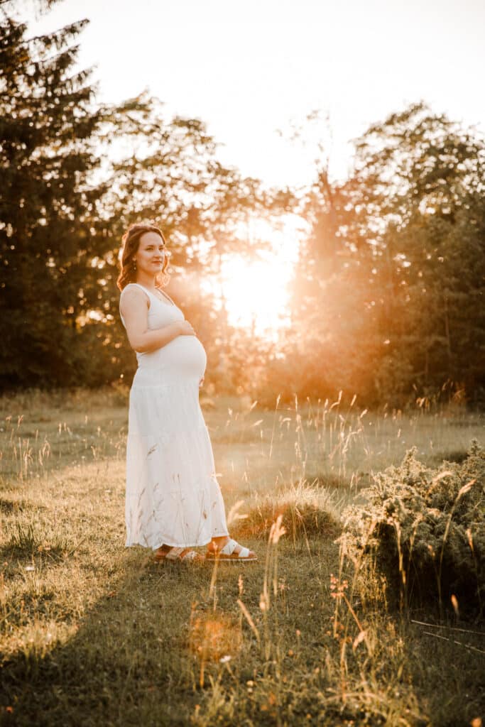 outdoorfotografie, babybauchfotografie, shooting, sunsetshooting, portraitshoot, babybelly,
