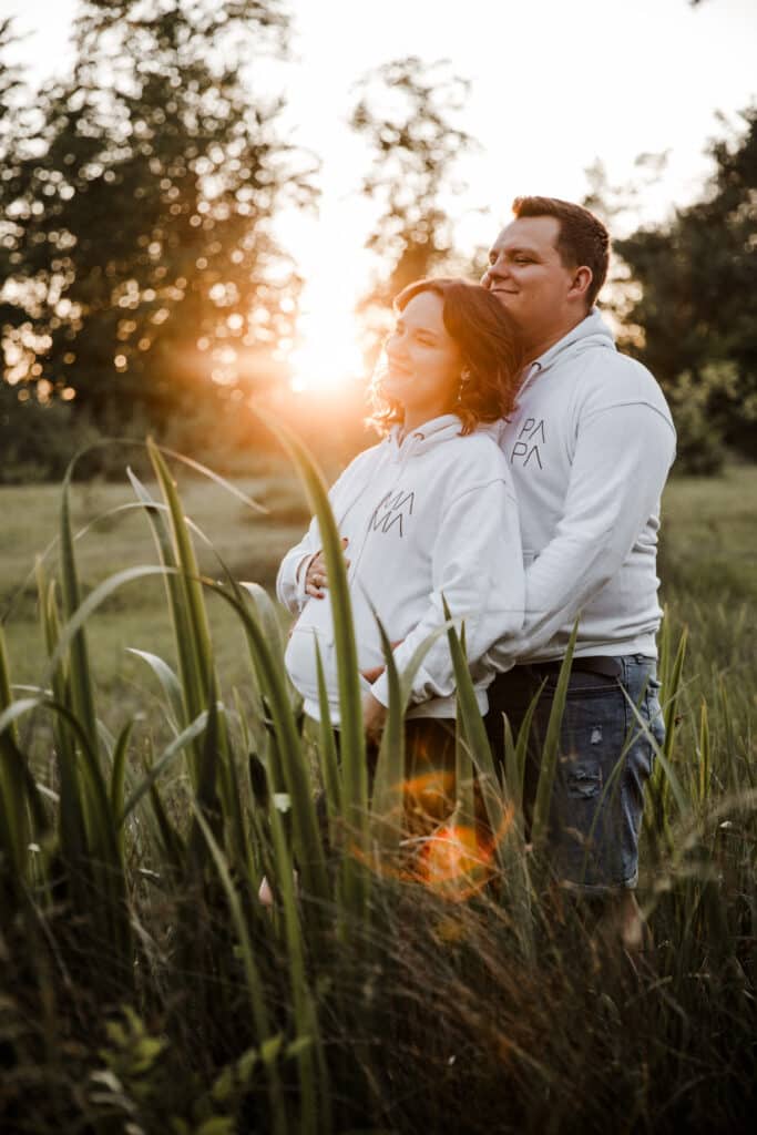 paarshooting, babybauchshooting, babybelly, familienfotografie, outdoorfotografie, babybauchshooting